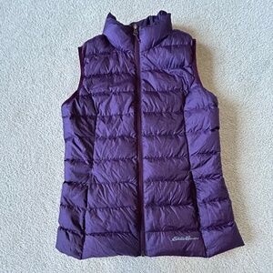 NEW Eddie Bauer 650 down vest XS